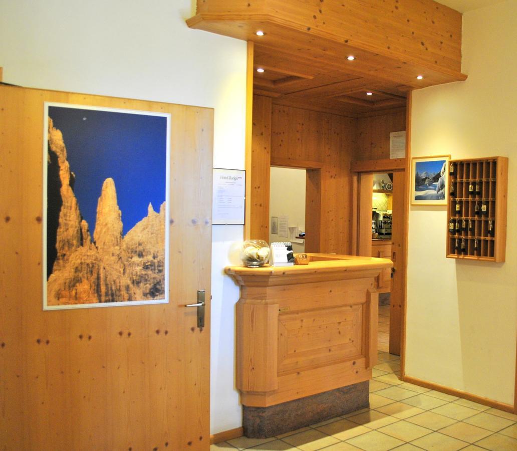 Hotel Zurigo Molveno Exteriör bild